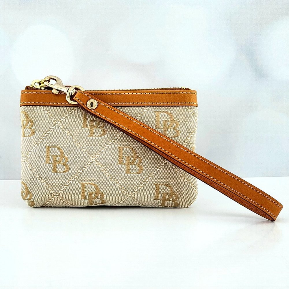 Dooney & Bourke Wristlet with Keyring - Picture 1 of 8